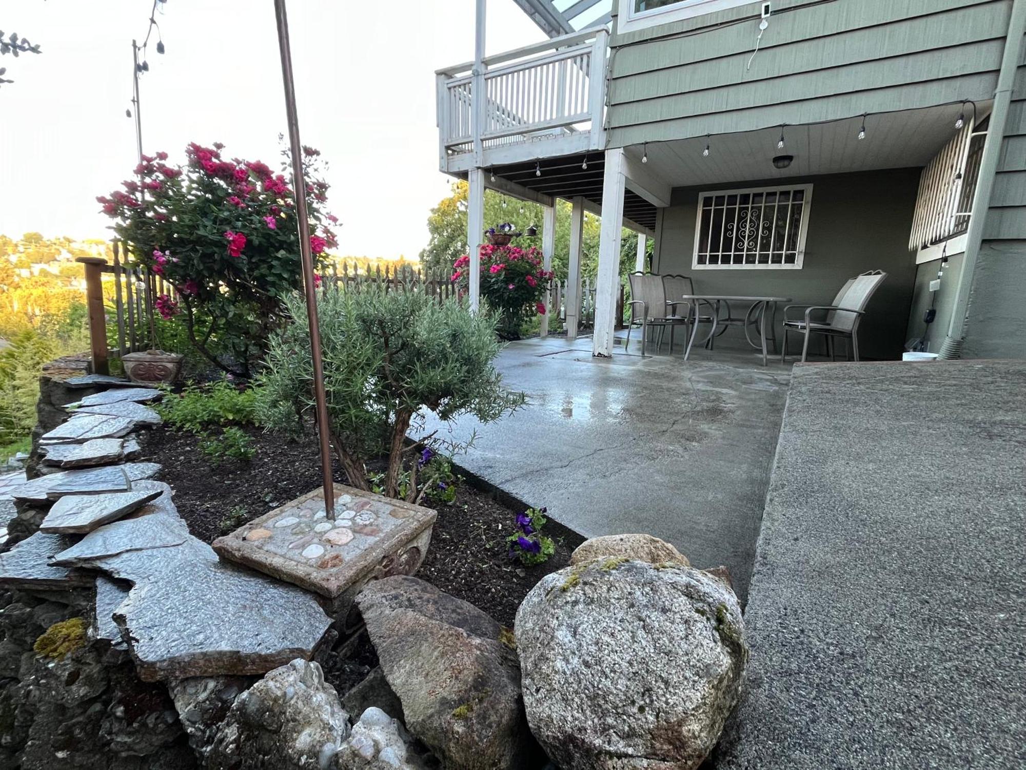 A Gem In The Emerald City: For Business And Travel Seattle Exterior photo
